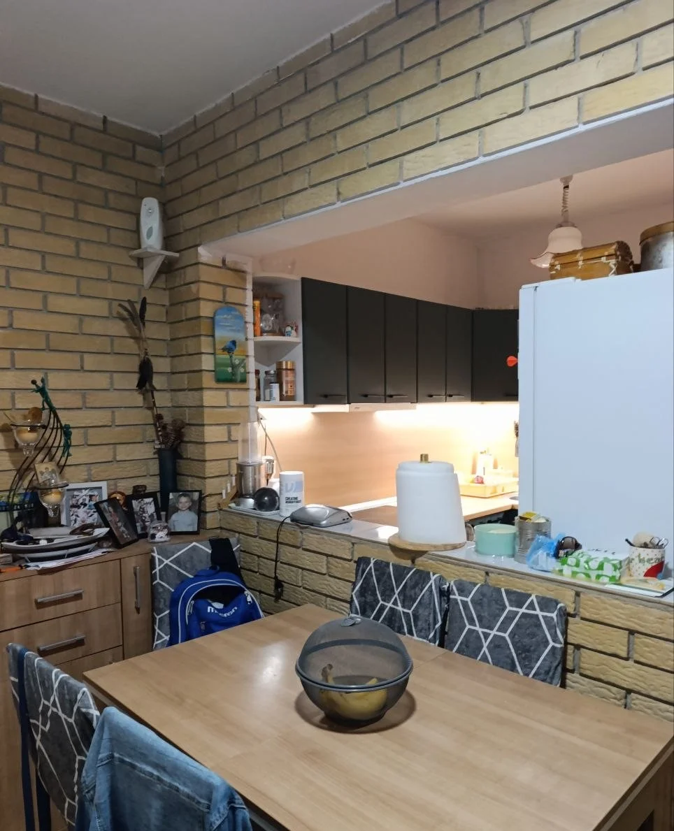 4-х комнатная квартира в городе. 40 км от Нови Сада