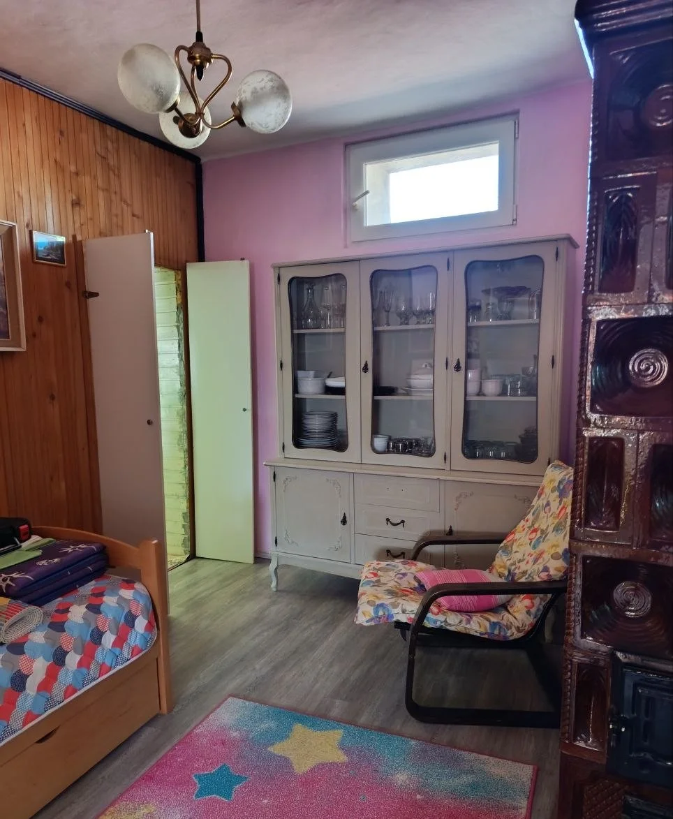 Дом для большой семьи в городе. 40 км от Нови Сада.