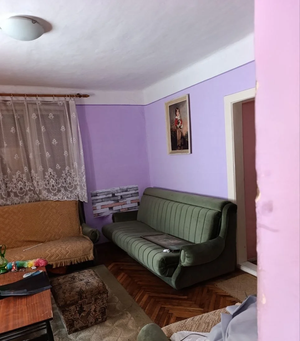 Неплохой дом под дачу/ВНЖ /проживание. 50 км от Нови Сада.