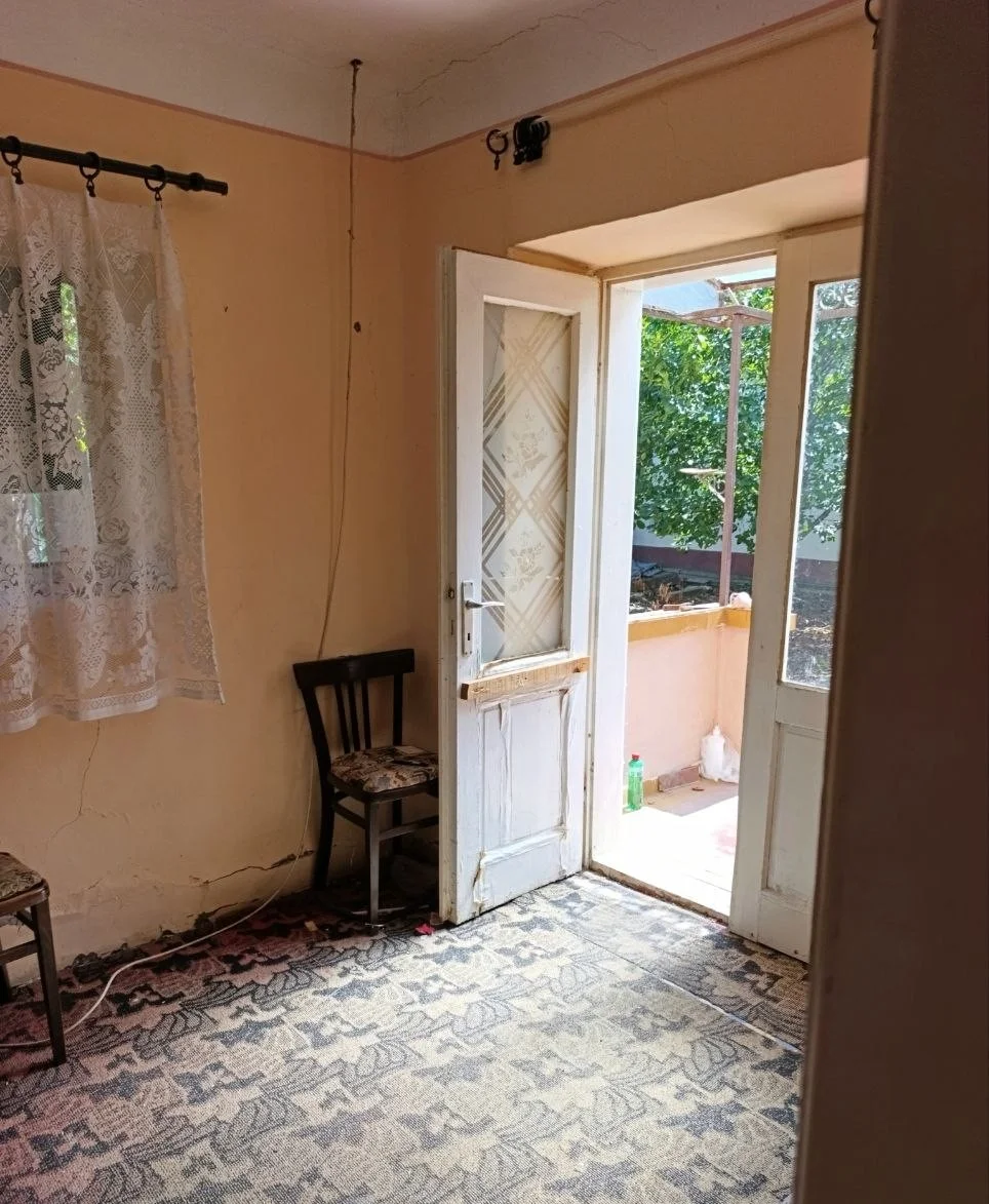 Неплохой дом под дачу/ВНЖ /проживание. 50 км от Нови Сада.