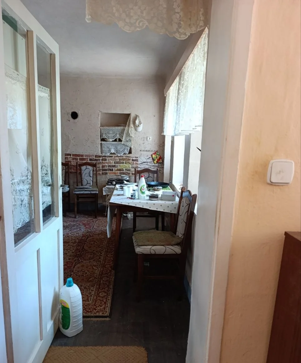 Неплохой дом под дачу/ВНЖ /проживание. 50 км от Нови Сада.