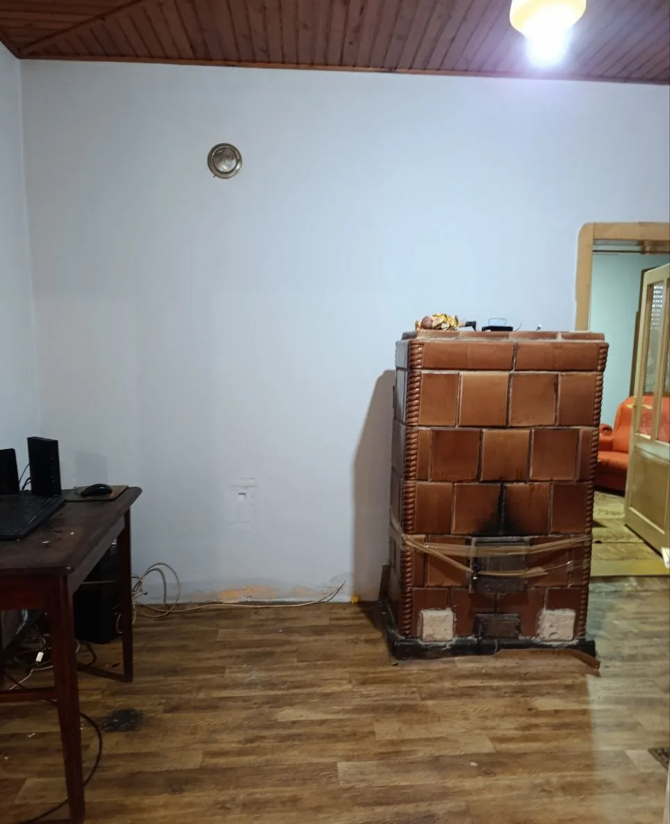Большой дом. 35 км от Нови Сада.