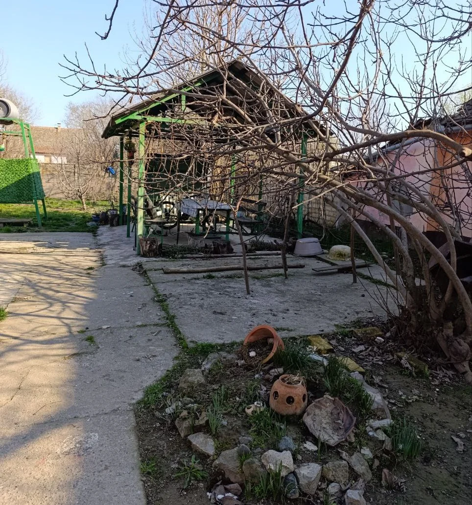 Дом с мебелью и техникой. 50 км от Нови Сада.